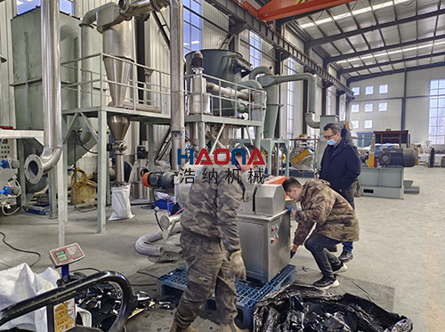 电池正负极极片脱粉设备的核心易损件使用寿命有多久，配件是否容易采购，更换是否便捷？