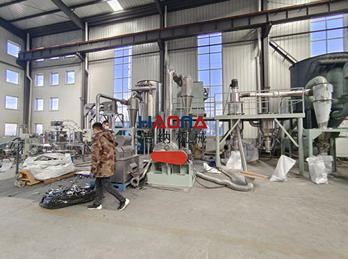 气流式超微粉碎机在能耗与**上如何帮助用户实现更**的颗粒分级？